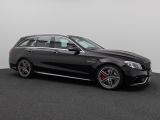 Foto Nummer 4: MERCEDES-BENZ C 63