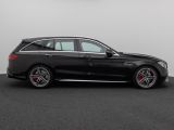 Foto Nummer 5: MERCEDES-BENZ C 63