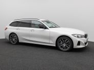 Foto Nummer 4: BMW 330i