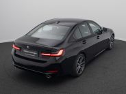 Foto Nummer 7: BMW 330i
