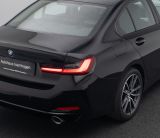 Foto Nummer 15: BMW 330i