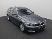 Foto Nummer 3: BMW 330i