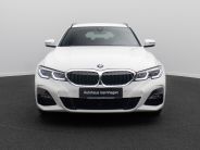 Foto Nummer 2: BMW 330e