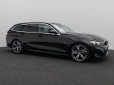 Foto Nummer 4: BMW 330e