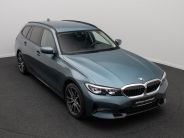 Foto Nummer 3: BMW 330e